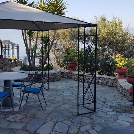 Margherita'S Holidays Home Agios Spyridon  Esterno foto